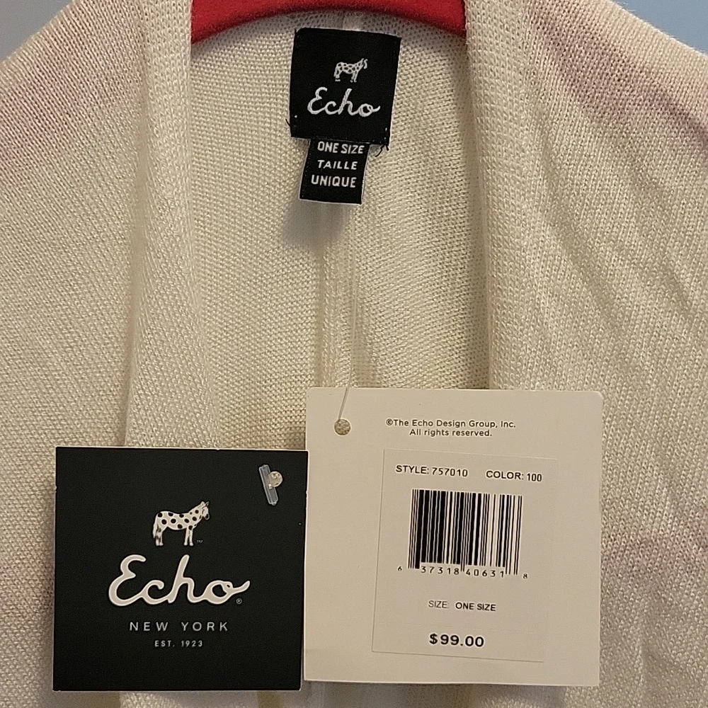 Echo White Poncho Scarf OS